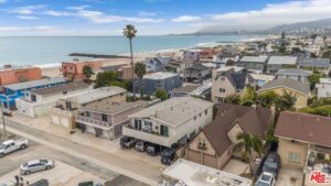 Ventura California rental market coastline beach homes and downtown ocean view